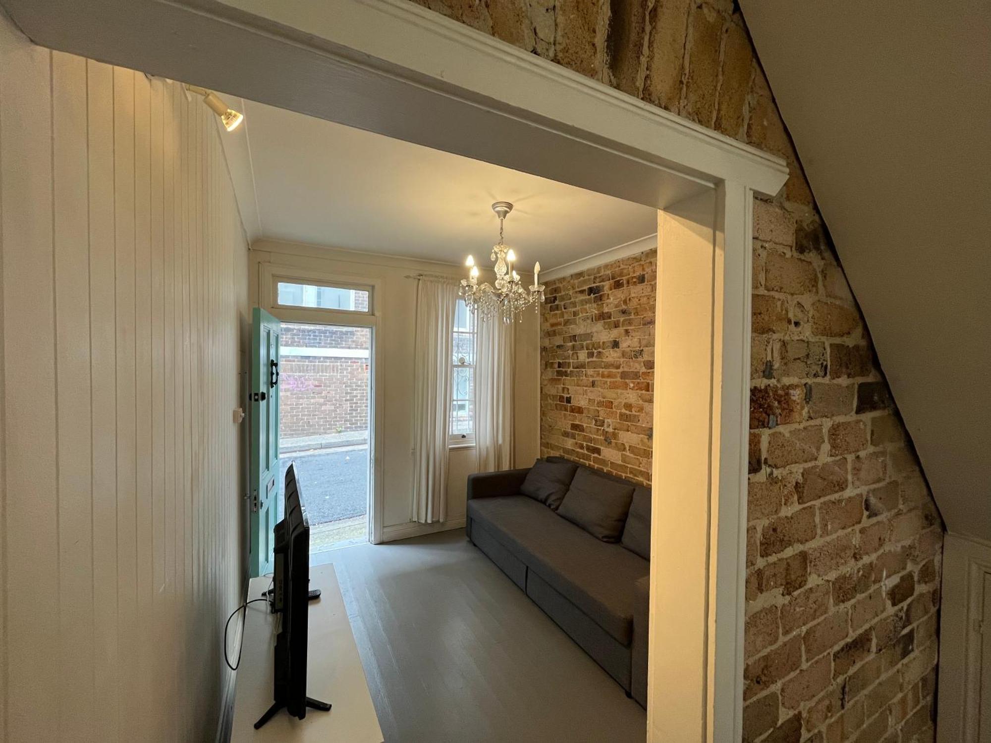 Apartment Beautiful Townhouse Sydney